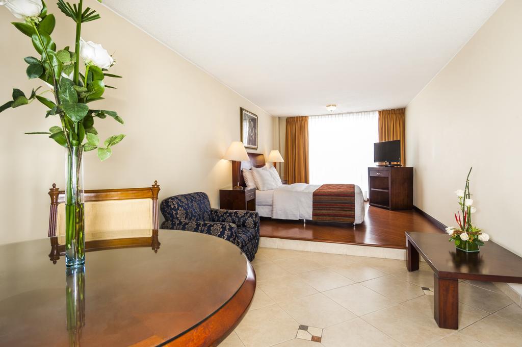Hotel 51 Plaza بوغوتا المظهر الخارجي الصورة